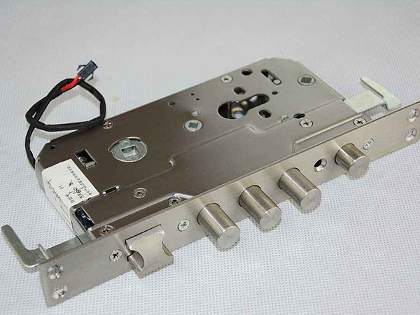 蒙自24小时上门开锁公司