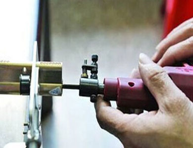 蒙自24小时上门开锁公司